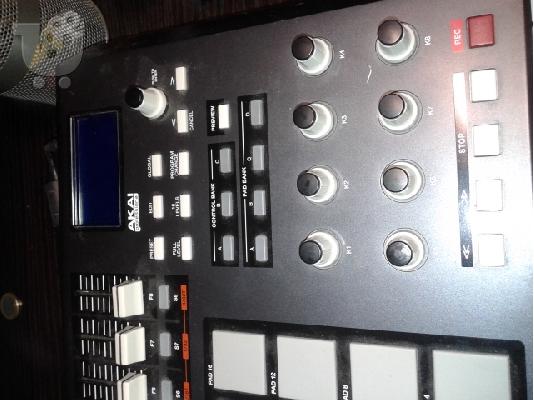 akai mpd 32 + akai lpk25